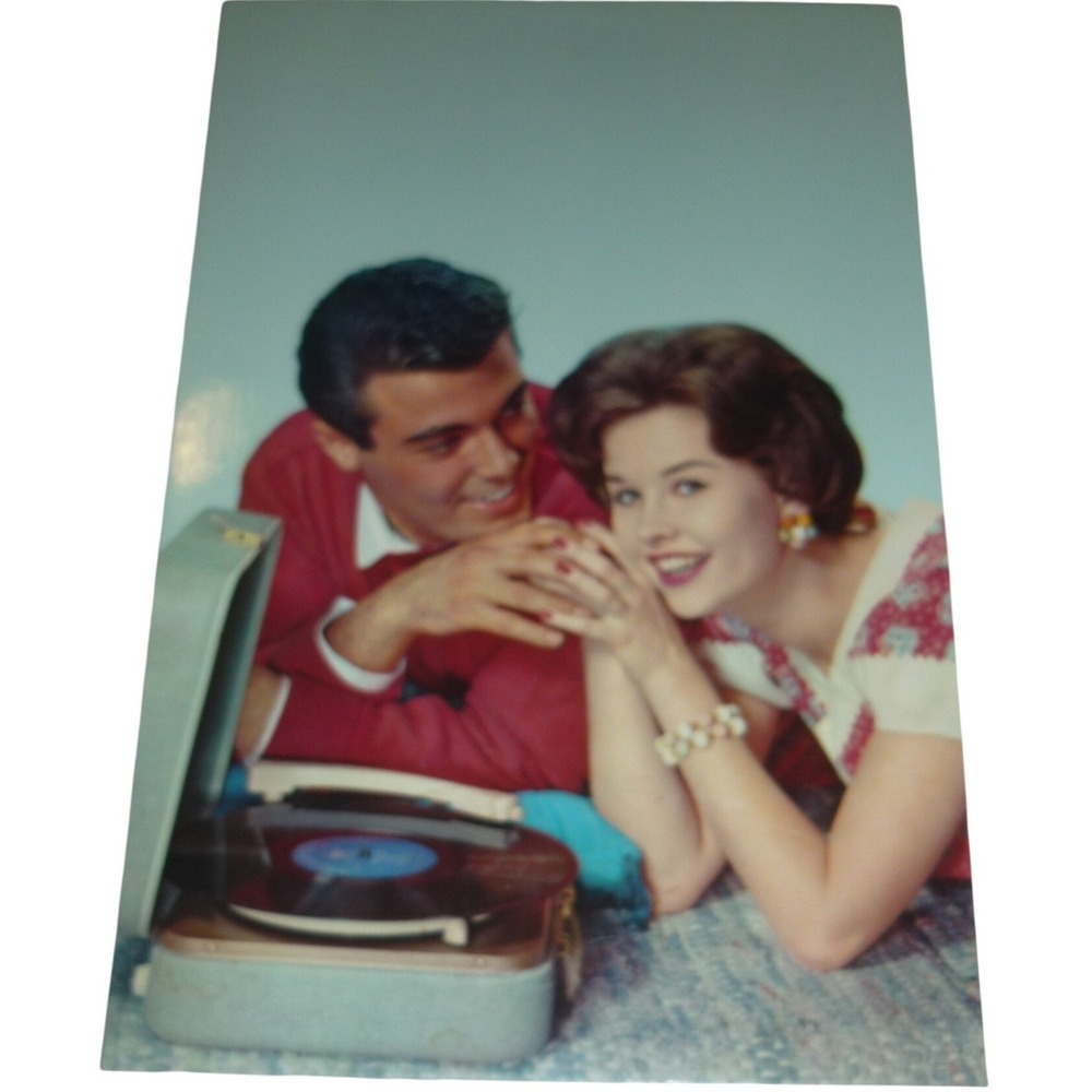 Vintage Postcard Couple with Record Player Music Romance QP-200 San Francisco‎